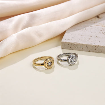 RSS1121 STAINLESS STEEL RING WITH CZ