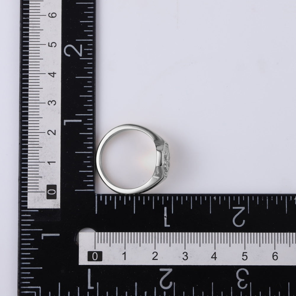 RSS1134 STAINLESS STEEL RING WITH CLOVERS