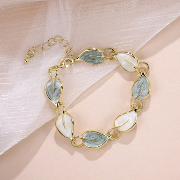 TBS153 BASE METAL LEAVE BRACELET