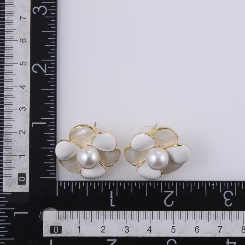 TES102 BASE METAL FLOWER EARRING WITH SYN PEARL&SHELL