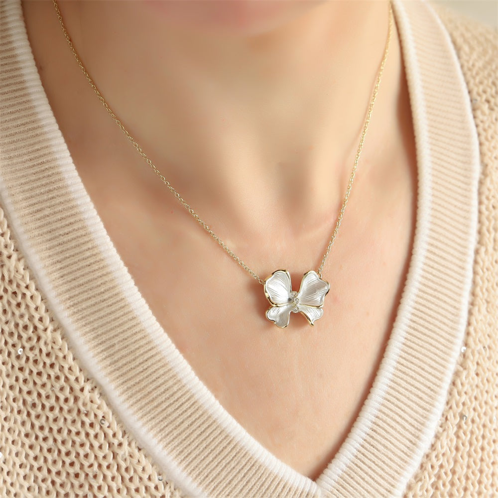 TNS79 BASE METAL NECKLACE WITH BUTTERFLY CHARM