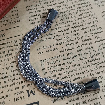 BSS678 STAINLESS STEEL HALF BRACELET AAB CO..