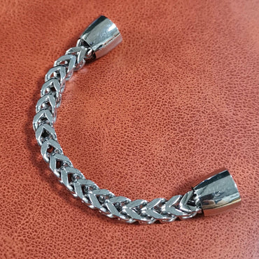 BSS677 STAINLESS STEEL HALF BRACELET AAB CO..