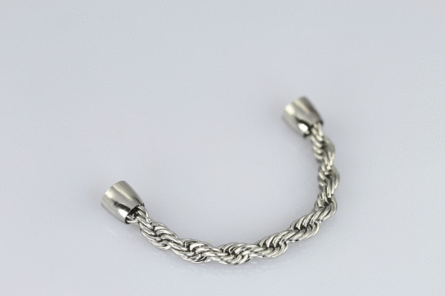 BSS722 STAINLESS STEEL HALF BRACELET AAB CO..