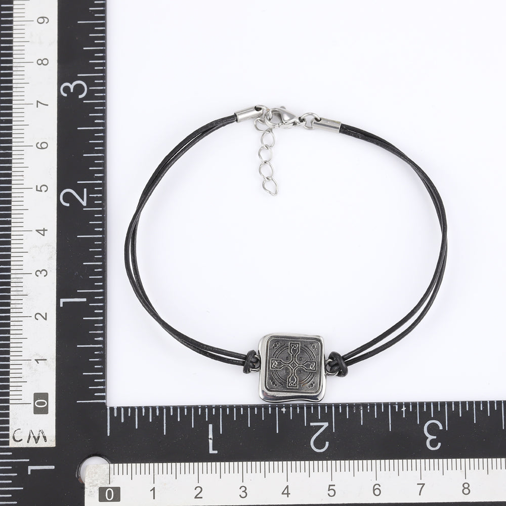 BSS870 STAINLESS STEEL BRACELET WITH LEATHER