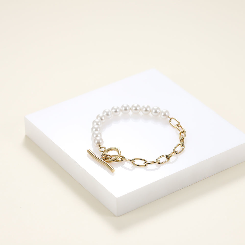 BSS881 STAINLESS STEEL BRACELET WITH SHELL PEARL AAB CO..