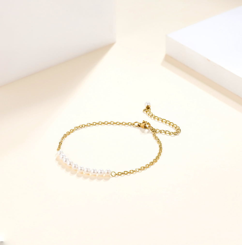 BSS883 STAINLESS STEEL BRACELET WITH SHELL PEARL AAB CO..