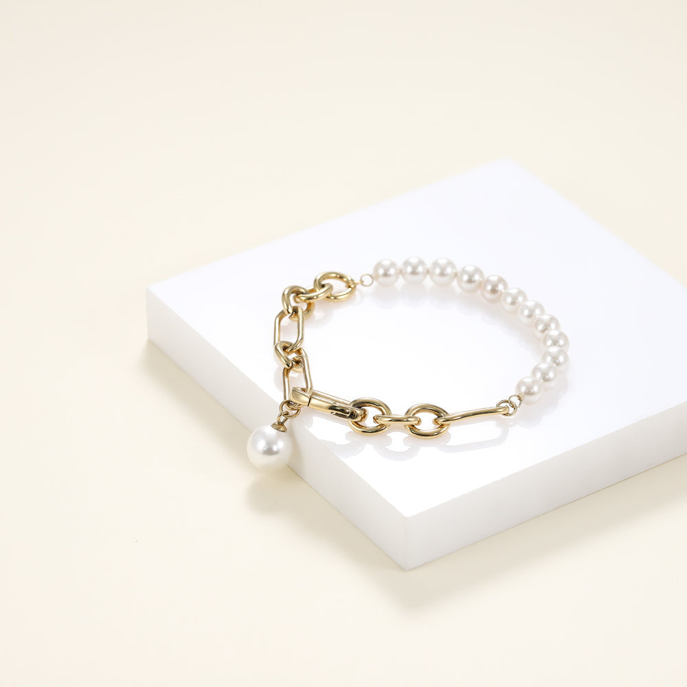 BSS884 STAINLESS STEEL BRACELET WITH SHELL PEARL AAB CO..