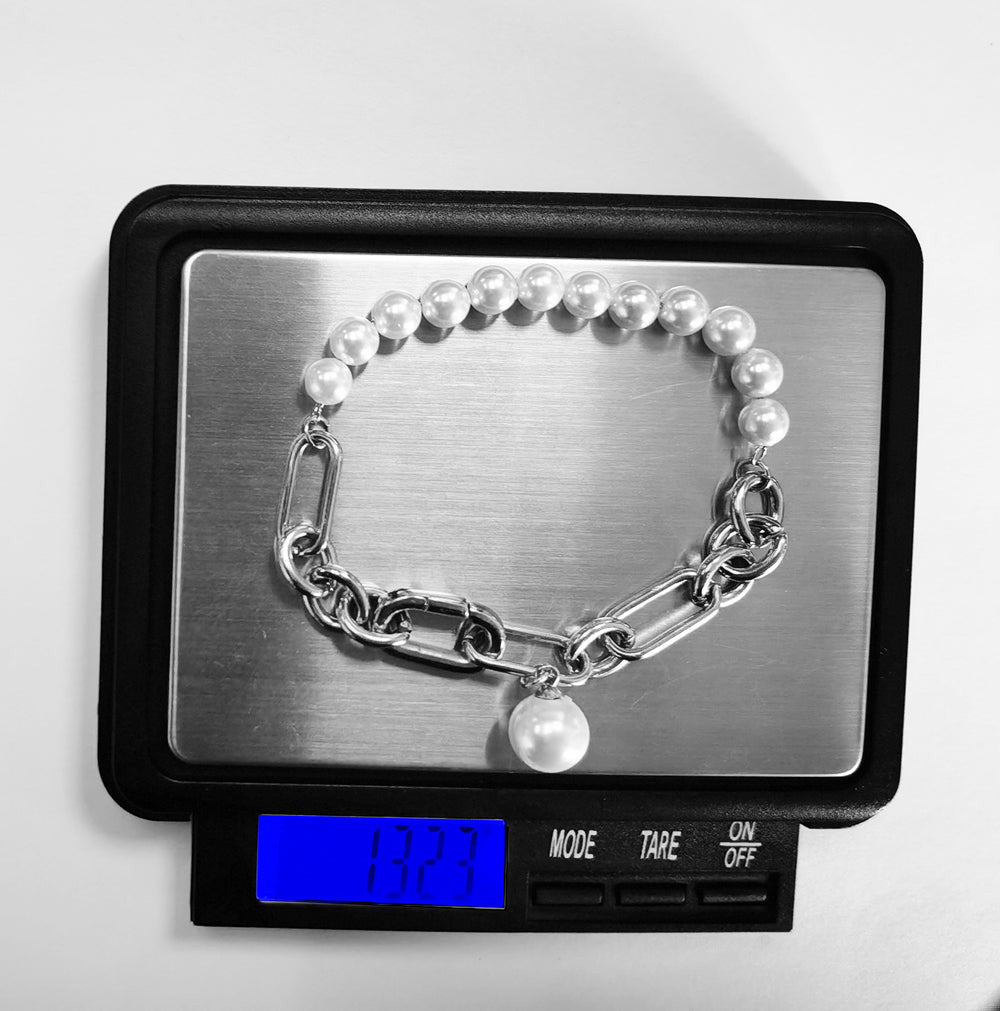 BSS884 STAINLESS STEEL BRACELET WITH SHELL PEARL AAB CO..