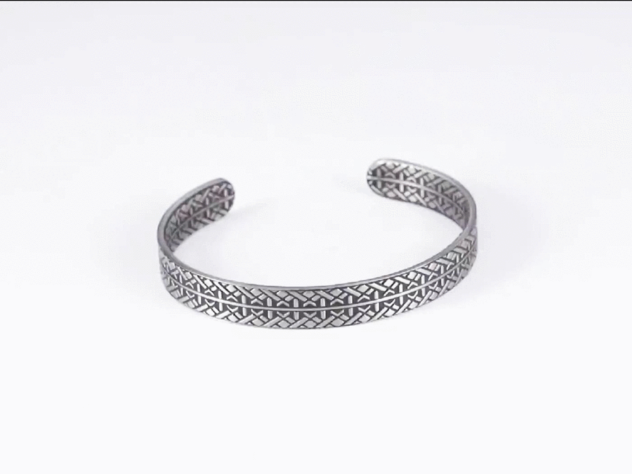 BSSG133 STAINLESS STEEL BANGLE AAB CO..