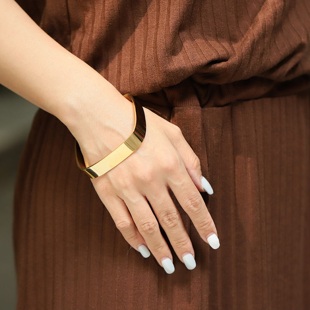 BSSG145 STAINLESS STEEL BANGLE AAB CO..