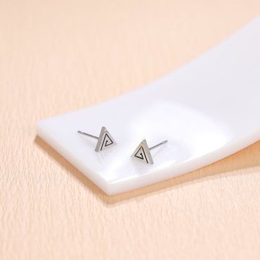 ESS48 STAINLESS STEEL EAR STUDS AAB CO..