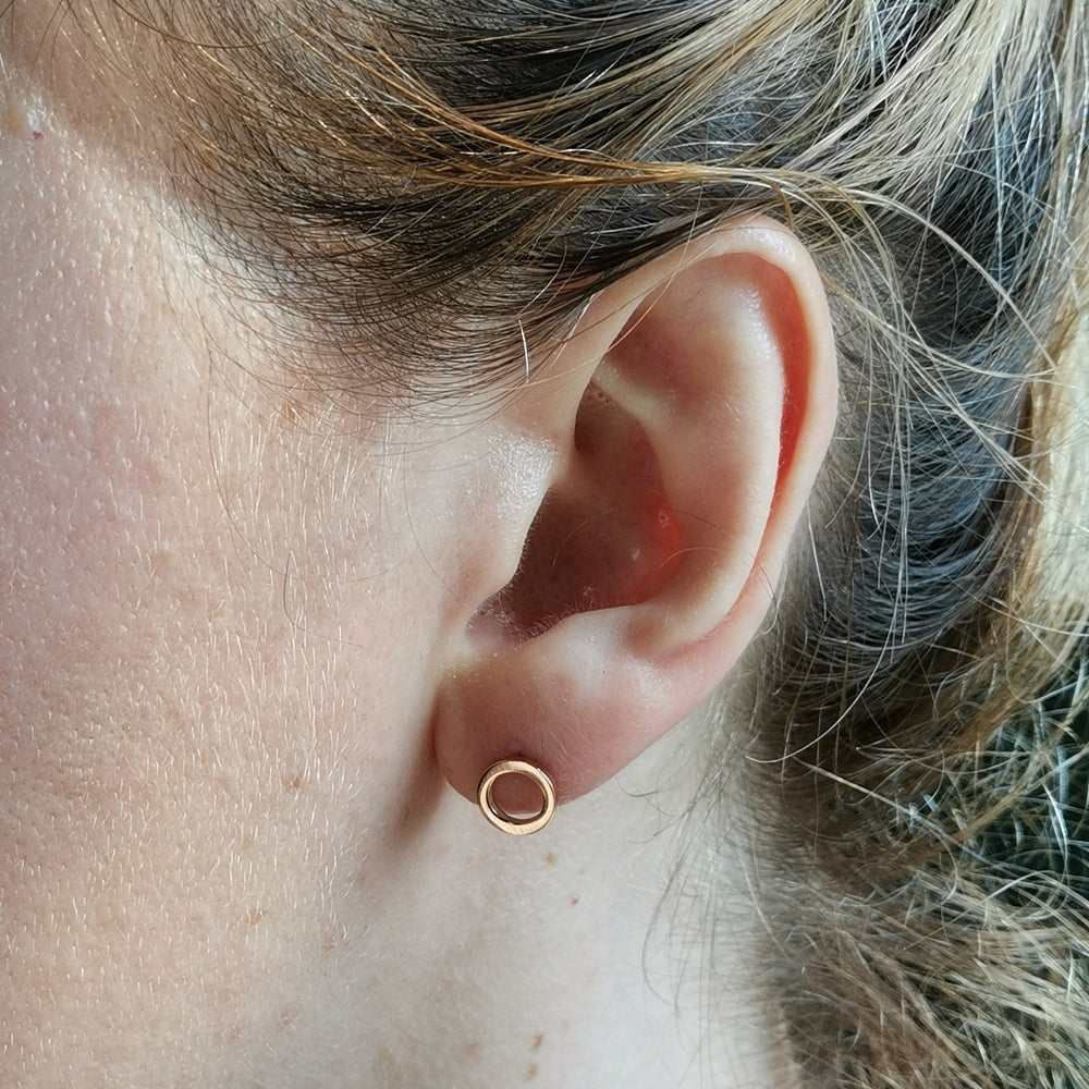 ESS648 STAINLESS STEEL EARRING AAB CO..