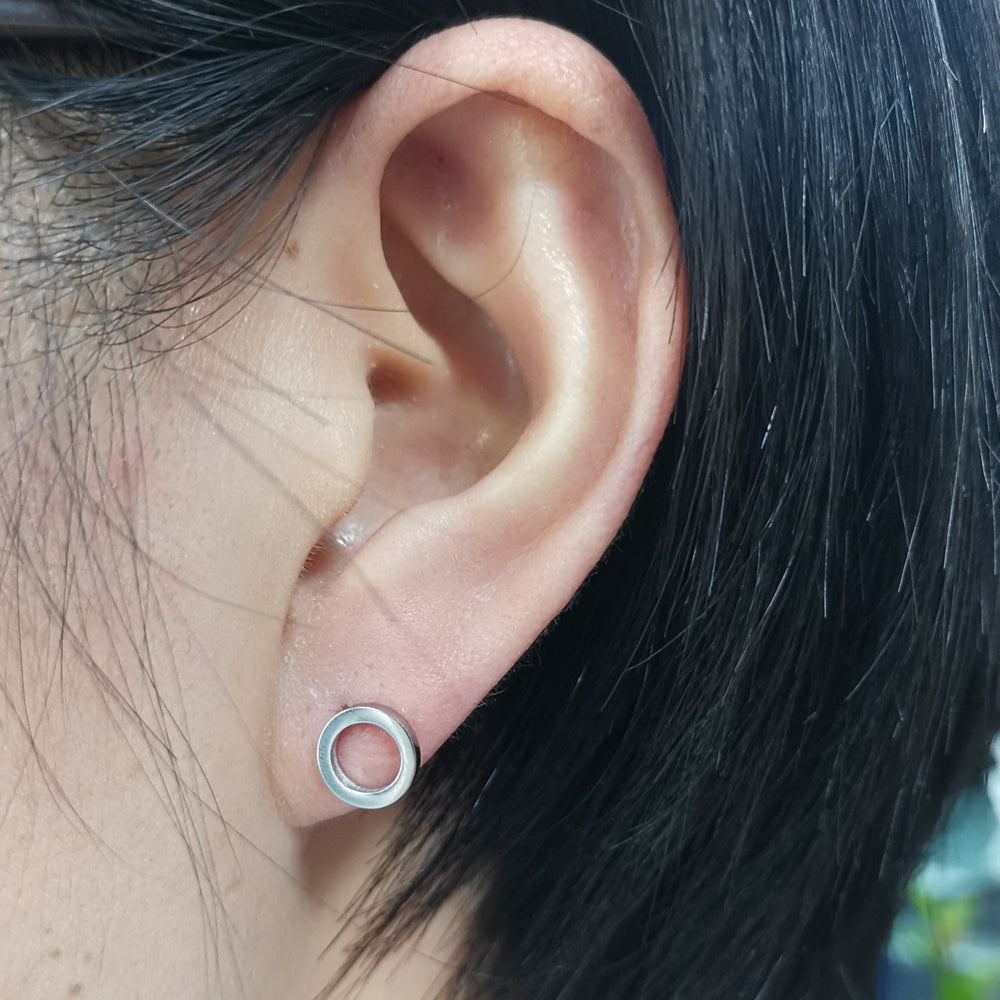ESS648 STAINLESS STEEL EARRING AAB CO..