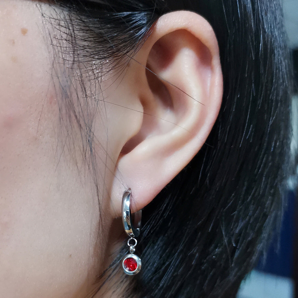 ESS651 STAINLESS STEEL EARRING WITH FOIL STONE AAB CO..
