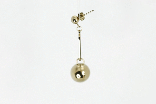 ESS675 STAINLESS STEEL EARRING WITH BALL AAB CO..