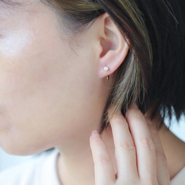 ESS702 STAINLESS STEEL EARRING WITH PLASTIC PEARL AAB CO..