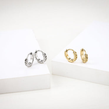 ESS712 STAINLESS STEEL Huggies AAB CO..