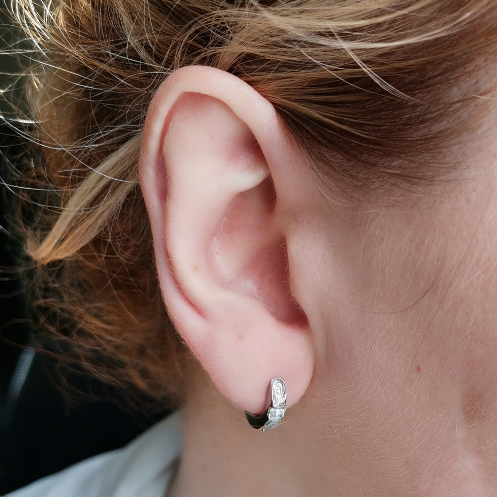 GESS205 STAINLESS STEEL EARRING AAB CO..