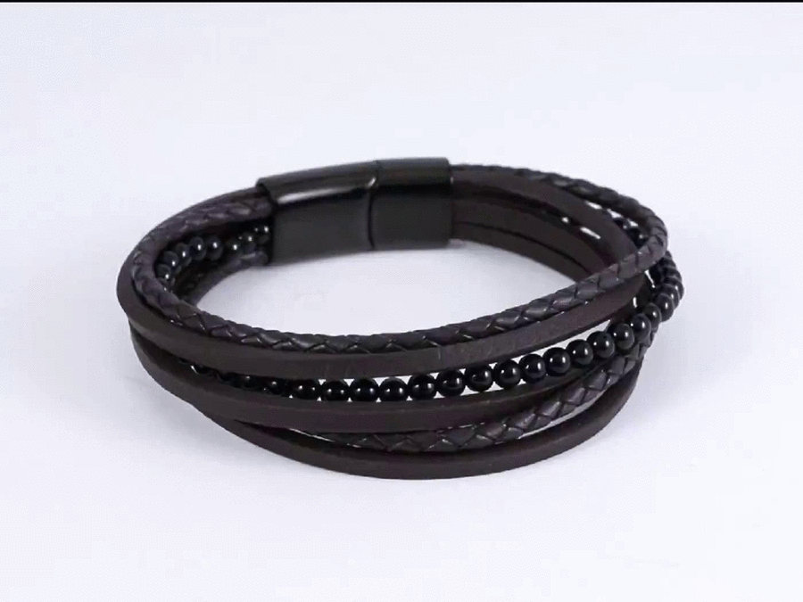 MBSS26 STAINLESS STEEL BRACELET WITH LEATHER AND ONYX AAB CO..