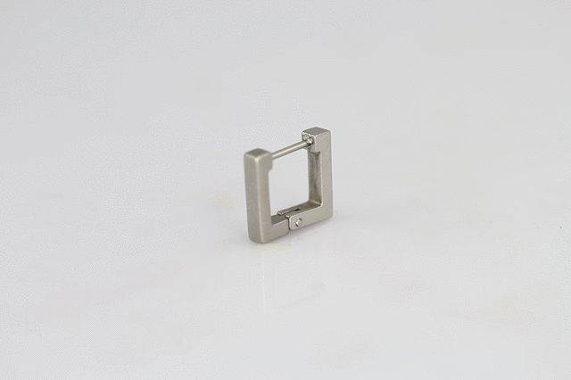 MESS16 STAINLESS STEEL EARRING