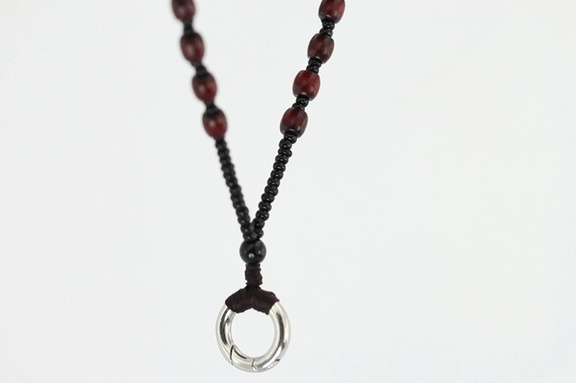 MNSS19 BEAD NECKLACE WITH STAINLESS STEEL RING AAB CO..