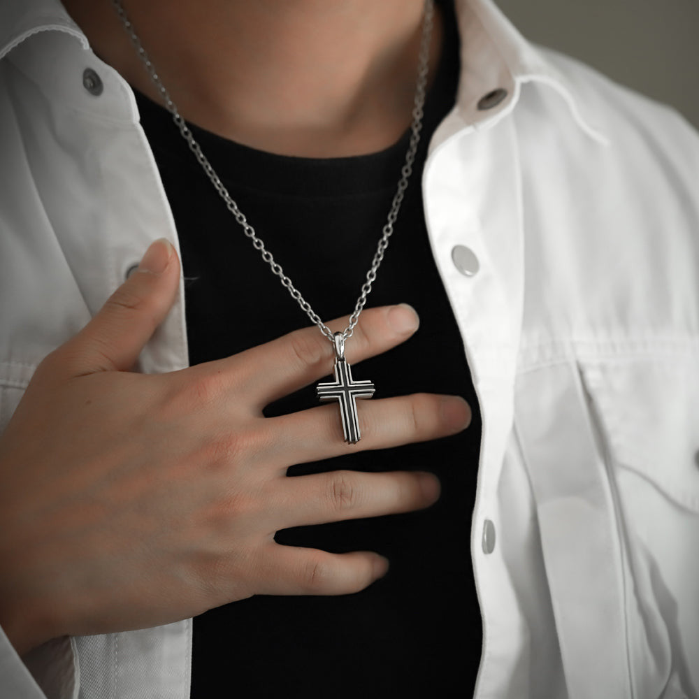 PSS1227 STAINLESS STEEL CROSS PENDANT AAB CO..