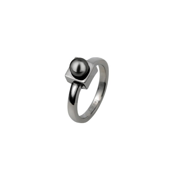RSS539 STAINLESS STEEL RING WITH PEARL AAB CO..